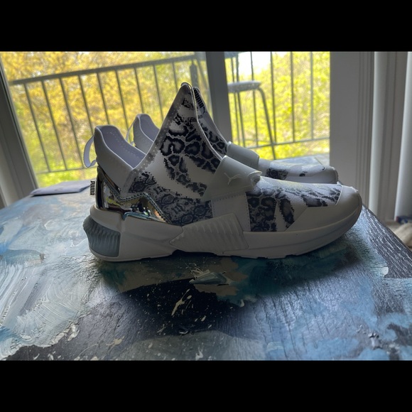 Puma Provoke XT Mid UNTMD sneakers Size 9 Women’s - Picture 4 of 5